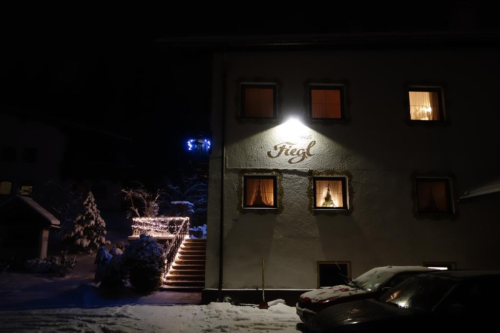 Hotel Haus Fiegl à Oetz Extérieur photo