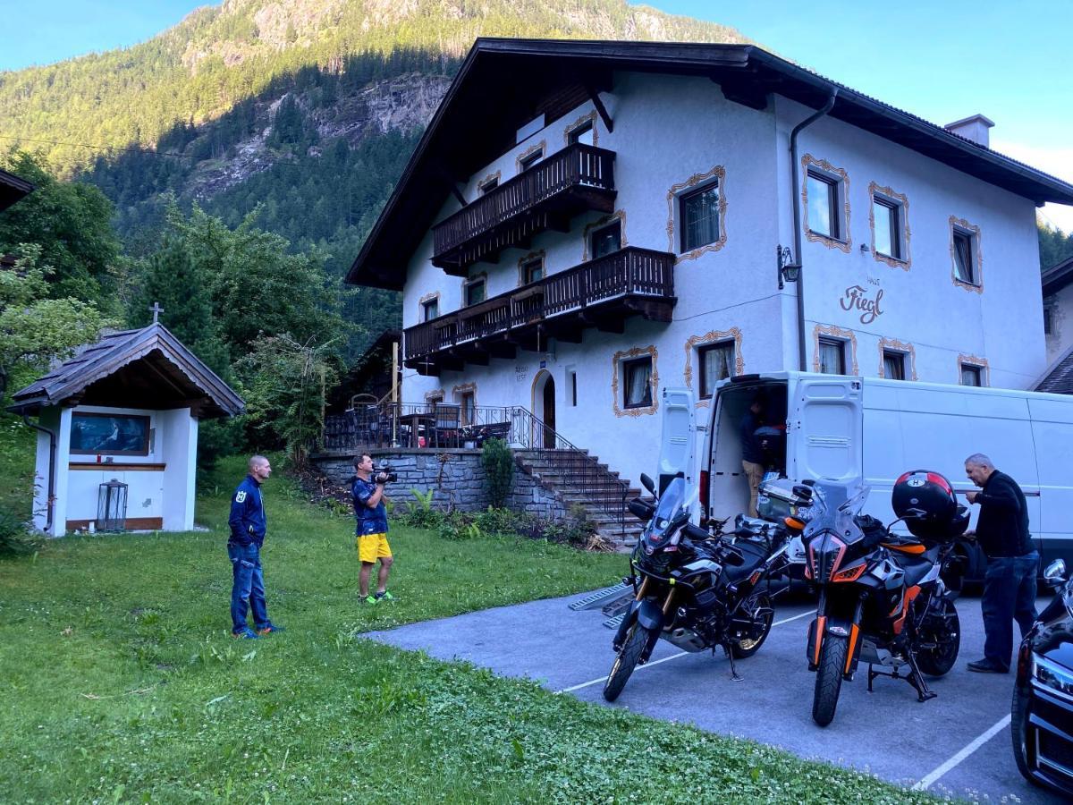 Hotel Haus Fiegl à Oetz Extérieur photo