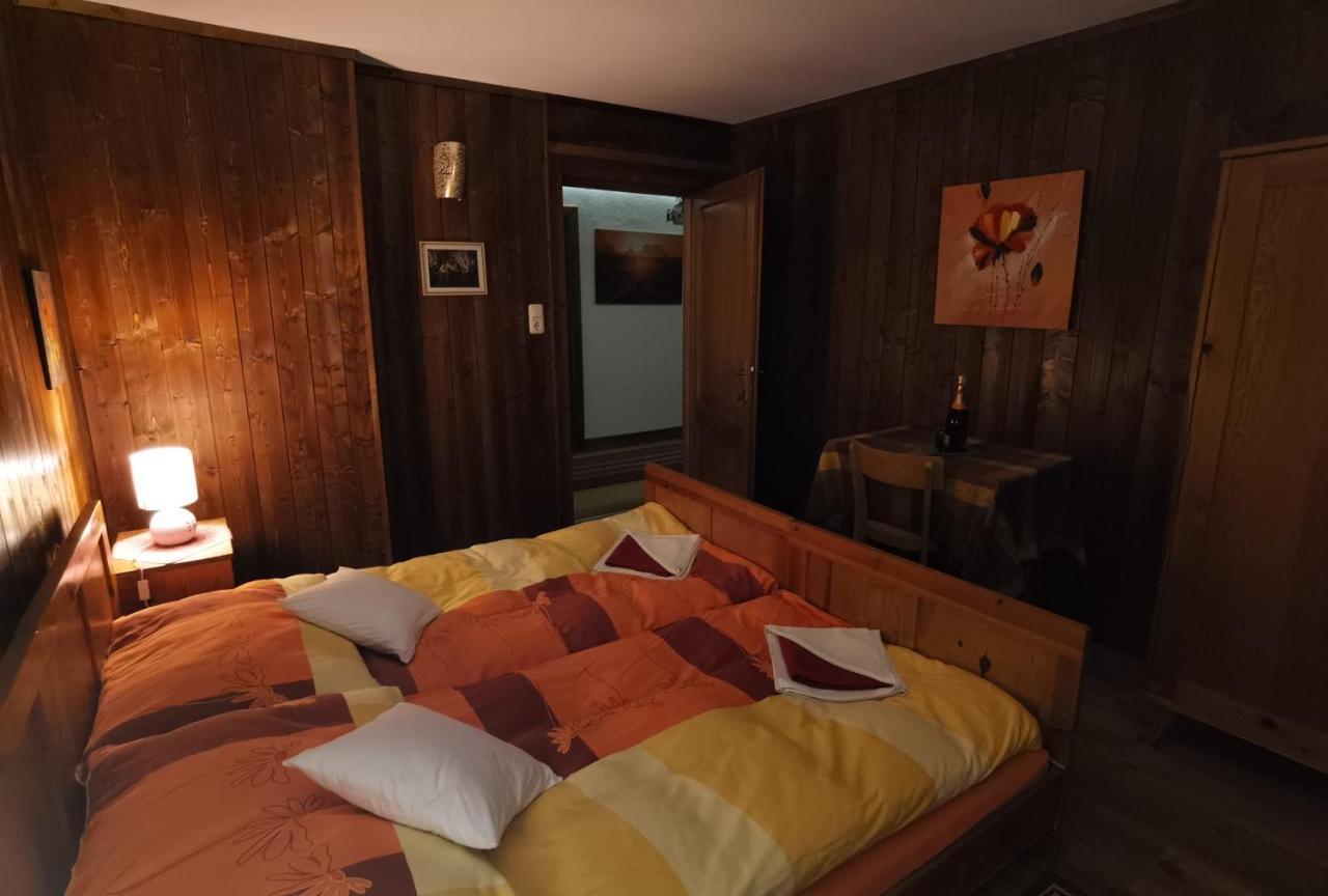 Hotel Haus Fiegl à Oetz Extérieur photo