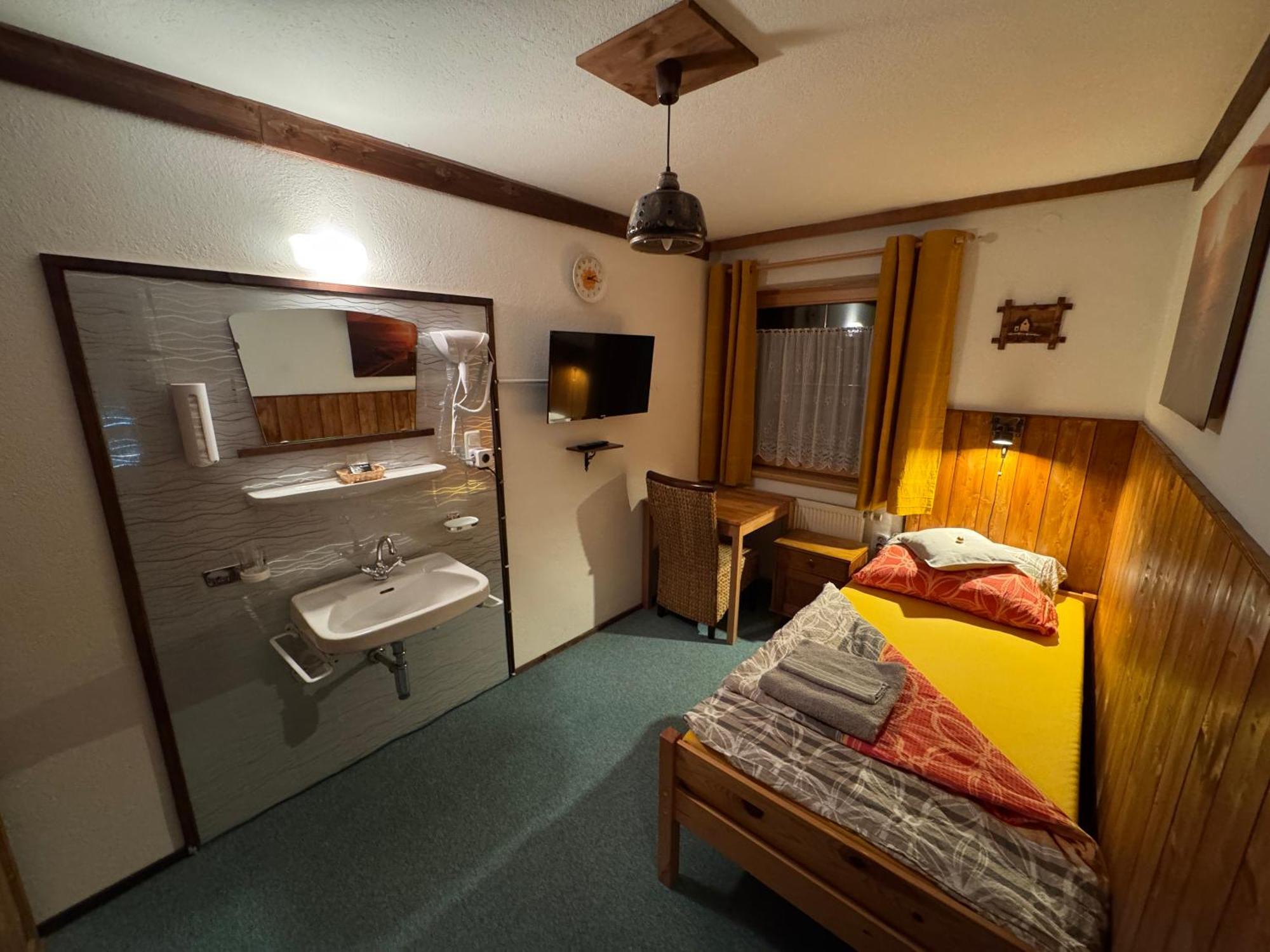 Hotel Haus Fiegl à Oetz Extérieur photo
