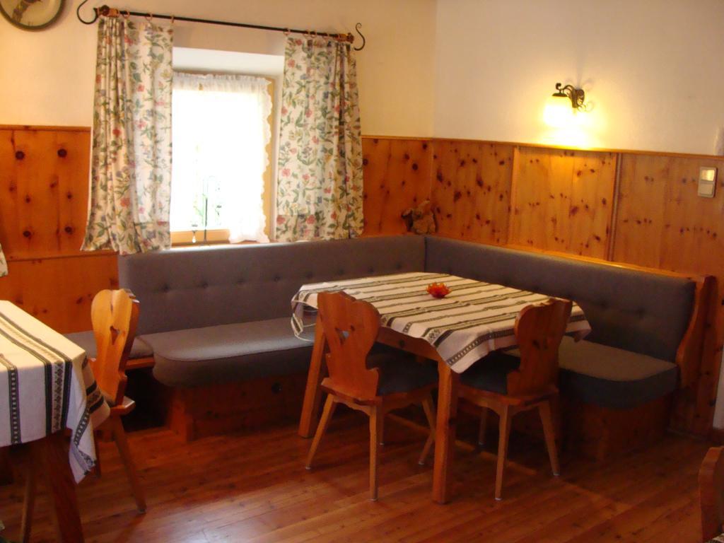 Hotel Haus Fiegl à Oetz Extérieur photo